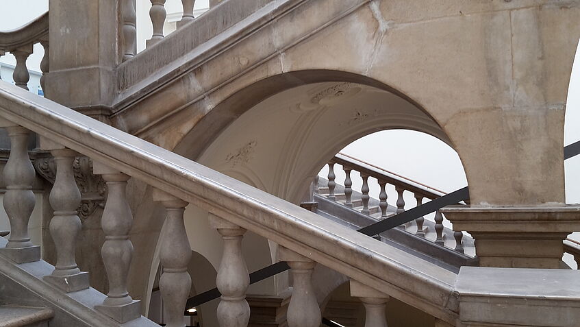 Staircase 8 University mainbuilding copyright Agnes Leyrer